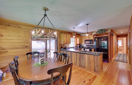 Louisburg Cabin | Unplug & Unwind! Country Cabin in Louisburg