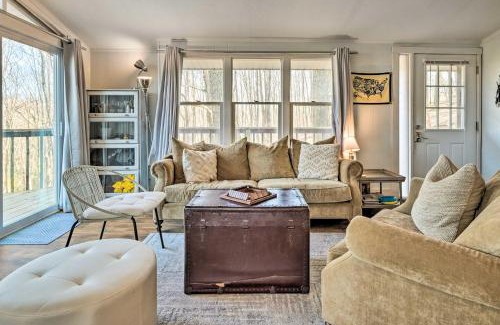 Queen House | Unplugged Mountain Retreat with Porch Swings!