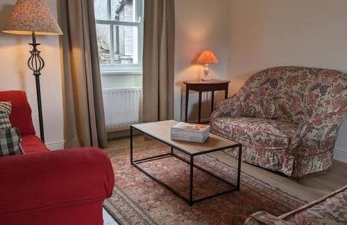 Cappoquin House | Unwind at Hilltop Farm Cottage with Valley Views