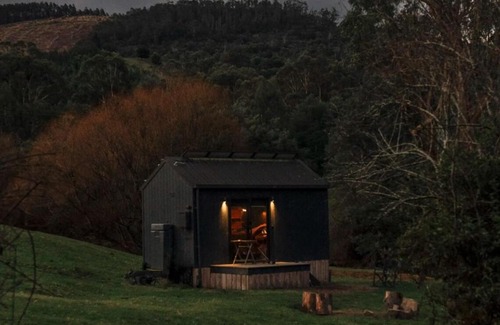 Hiawatha House | Unyoked Central Gippsland - Hiawatha - Louka