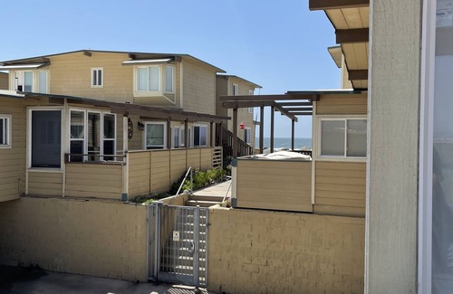 Imperial Beach Condo | Updated Beach Bungalow 2bd/1 bath steps from beach with private balcony