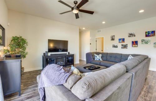 Las Vegas House | Updated Las Vegas House Patio and Solar Heated Pool