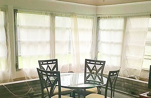 Upper Arlington House | Upper Arlington 3 bedroom. Fantastic super clean home, and pool waiver needed