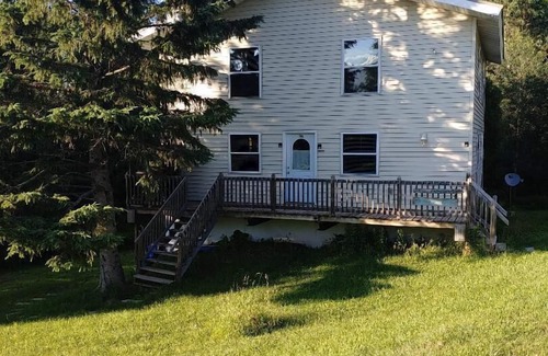 Wakefield House | Upper unit of Duplex