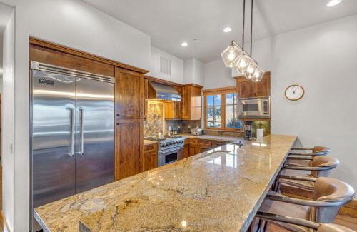 Pronghorn House | Upscale 4 BR Townhouse @ Juniper Preserve Resort