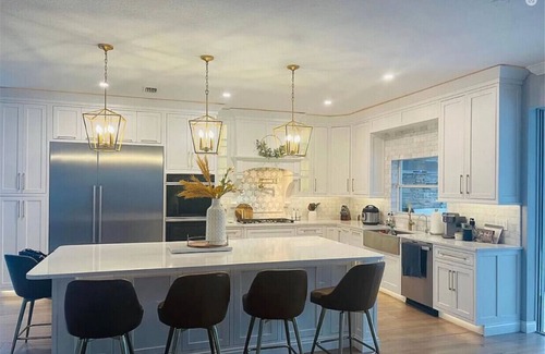 Regal Oaks House | Upscale Heated Pool & Spa Home - Best Beaches