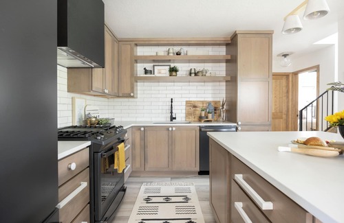 Dover Bay House | Upscale New Dover Bay Bungalow | Pet Friendly | Paddle Boards