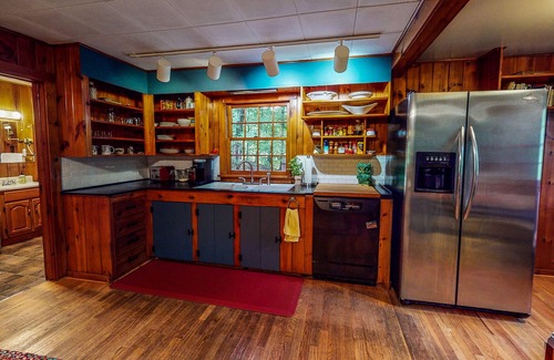 Oliverea Cabin | Upstate Cabin with Hot Tub