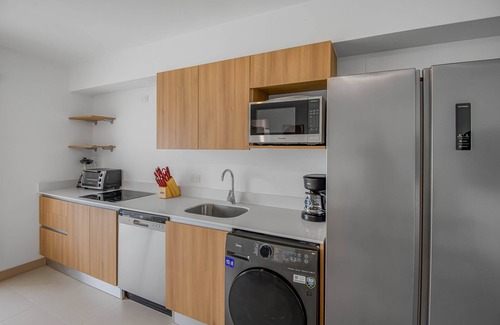 Barrio Santa Lucia Apartment | Upstay - NEW Build - Viva Jaco Condo w Epic Views