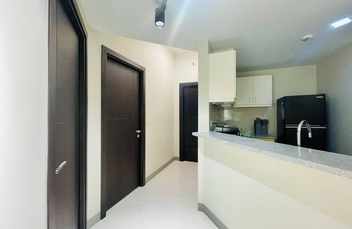 Bonifacio Global City Apartment | Uptown Parksuites BGC