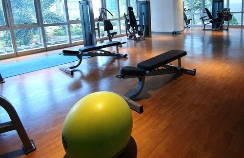 Bonifacio Global City Apartment | Uptown Parksuites Tower 1 - SDC Rentals