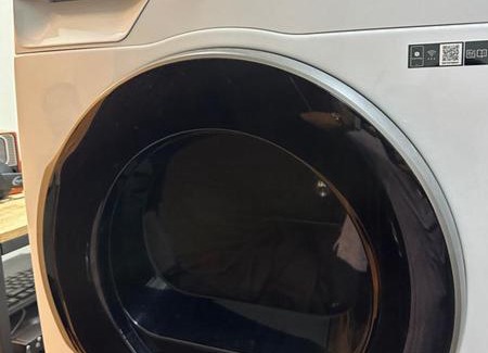 Bonifacio Global City Hotel | UPTOWN RITZ