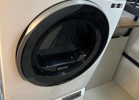 Bonifacio Global City Hotel | UPTOWN RITZ