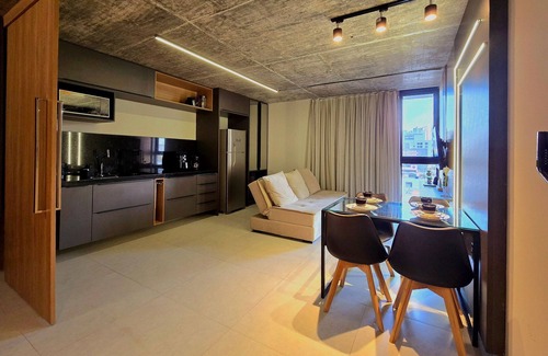 Tambau Apartment | Urban by Hosppedar