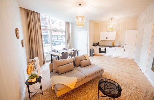 Stadsdriehoek Apartment | Urban Escape 2BDR Apartment BS3