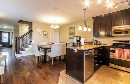 Halifax House | Urban Halifax 3BR Haven, close to everywhere