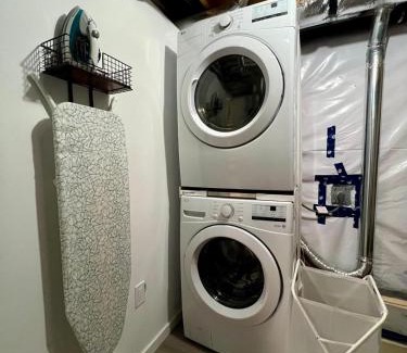 Fort Gary Apartment | Urban Nest by Guest Expertise