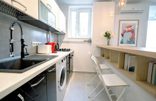 Gara de Nord Apartment | Urban Nest by the Station Bucharest