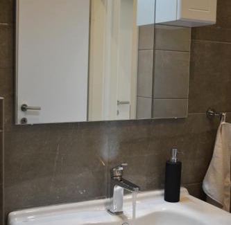 Bacvice Apartment | Urban Nest Lazarica - Cozy Apartment Near Beach & Center