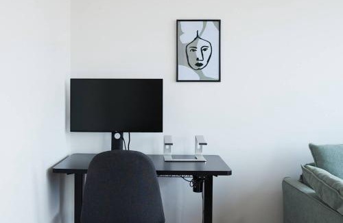 Brunswick East Apartment | Urban Rendezvous - Where Productivity Meets Play