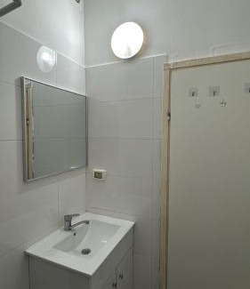 Haifa Apartment | Urban Serenity 4 rooms, 2 Bath