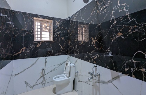 Chengalpattu Hotel | Urban Stay