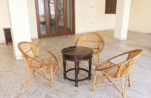 Bani Park Villa | Urban Trippers Shamiyana Villa byArindam