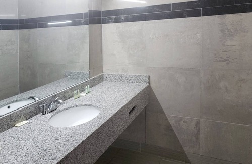 Alcoa Hotel | USA Inn