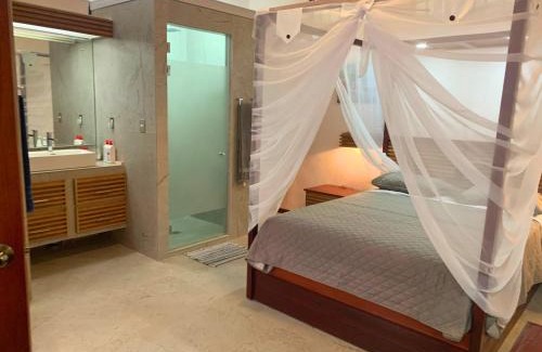 Chiguata Villa | Uva Blue Villas - Pool House - AC, 3 bedrooms, 7 guests, Indoor pool with spill