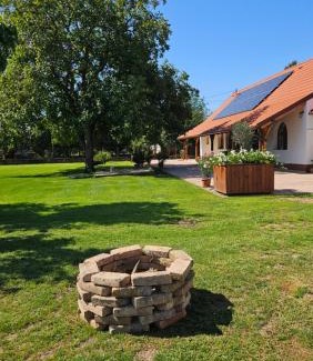 Varbalog Apartment | VárLak