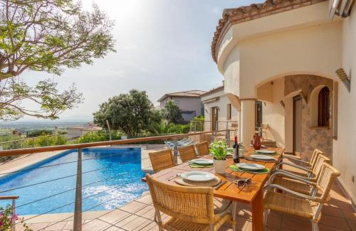 El Mas Isaac Villa | V024 - Villa Colina