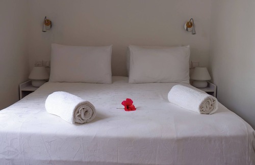 Felidhoo House | Vaali Maldives Island Escapes & Dive