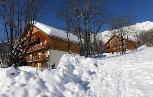 Saint-Sorlin-d'Arves Apartment | Vacancéole - Le Hameau de l'Alpage