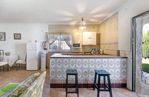 Los Franceses-la Vega House | Vacation Home 'Casa Manoli Chiclana' with Private Terrace