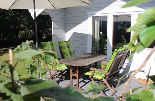Neufeld House | Vacation at the North Sea, vacation home in Nordholz OT Spieka-Neufeld incl. beach chair