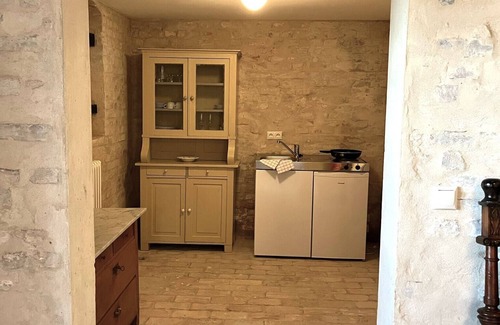 Nauen Apartment | Vacation apartment in the green Lietzow manor house near Berlin