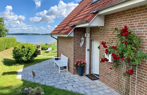 Sternberg House | Vacation cottage Biberburg