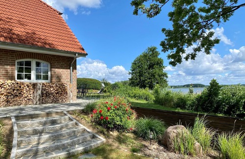 Sternberg House | Vacation cottage Biberburg