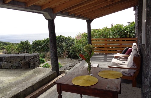 Lajes do Pico House | Vacation cottage Pico Azores Holiday Home