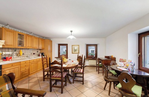 Bard House | Vacation Home "Alla Meridiana" with Balcony and Private Terrace