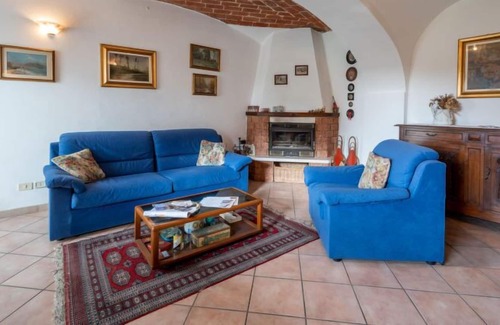 Cerro Tanaro House | Vacation home Ca' d'Angelo in Cerro Tanaro - 12 persons, 5 bedrooms