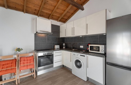 Guia de Isora House | Vacation Home 'Casa Joy' with Sea View, Wi-Fi and Air Conditioning