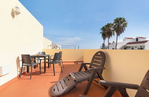 Firgas House | Vacation Home "Casa Lucía" with Sea View, Private Terrace & Wi-Fi