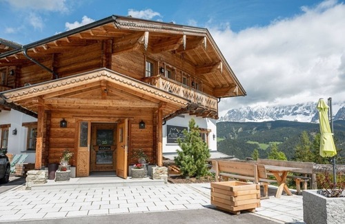Pichl-Preunegg House | Vacation home for 12 guests with 200m² in Schladming (294751)