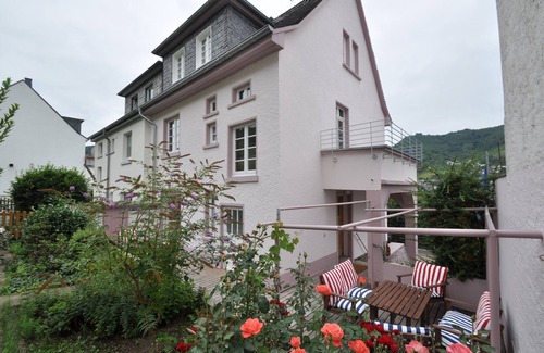 Cochem House | Vacation home for families or friends, dogs welcome