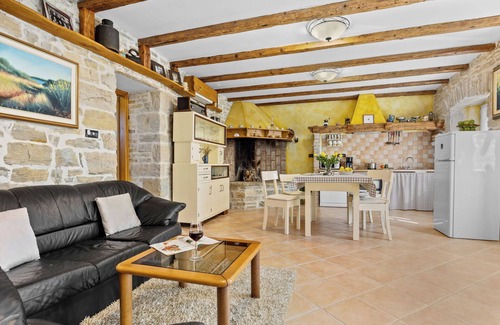 Pican House | Vacation home Franz by Interhome