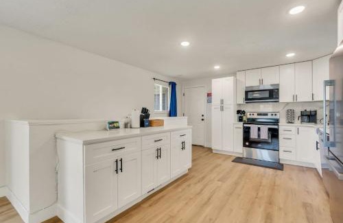Allendale Area House | Vacation Launch Pad - Great for Groups