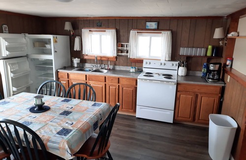 Wolcott Cottage | Vacation on the water- with access to Lake Ontario