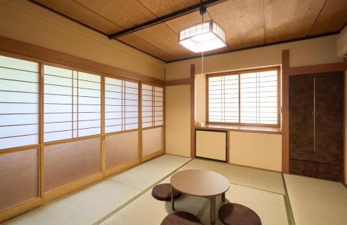 Nagawa House | Vacation Rental 八庵 HACHIAN