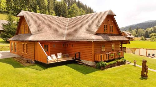 Velke Karlovice Ski Chalet | Valašský Šalet